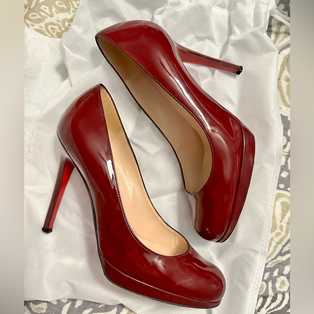 Christian Louboutin Pumps